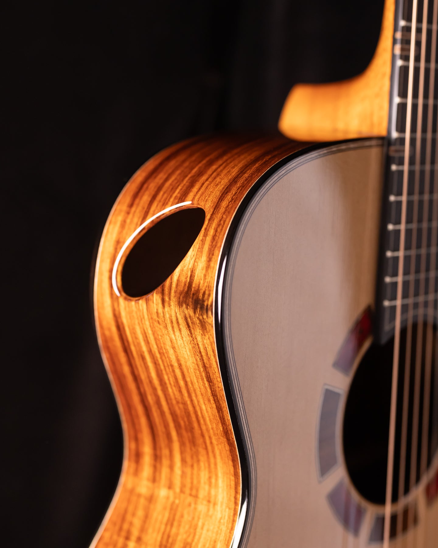 Hozen Blue Label Deep OM Sitka/Santos Rosewood