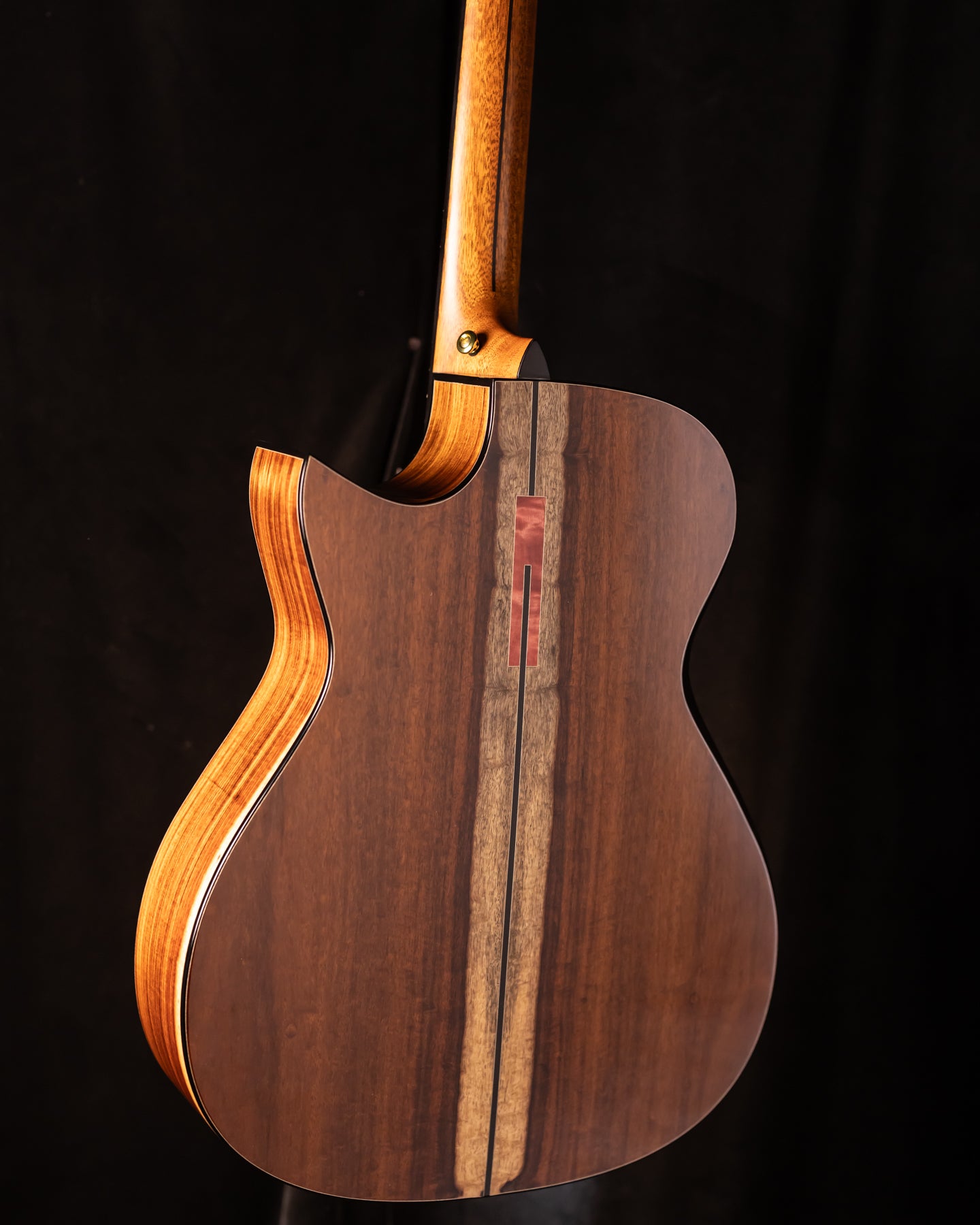 Hozen Blue Label Deep OM Sitka/Santos Rosewood