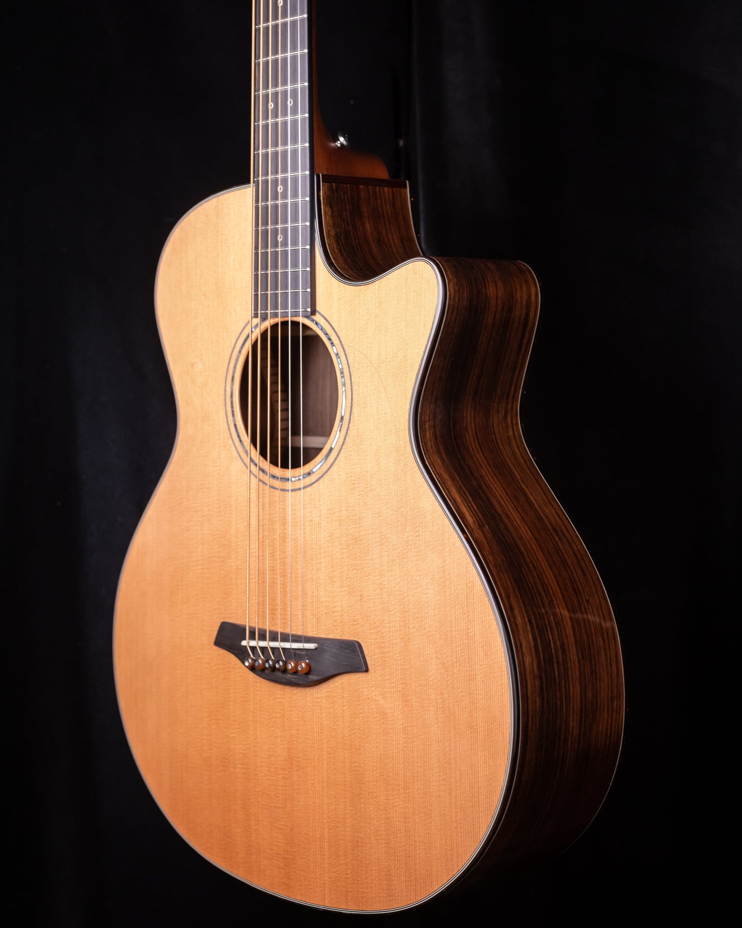 Furch Yellow BARc-CR a Cedar/ Rosewood Baritone Cutaway