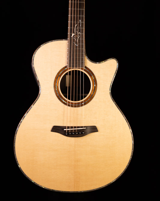 Furch Red Master's Choice Gc-SR Sitka/Rosewood LR Baggs SPA