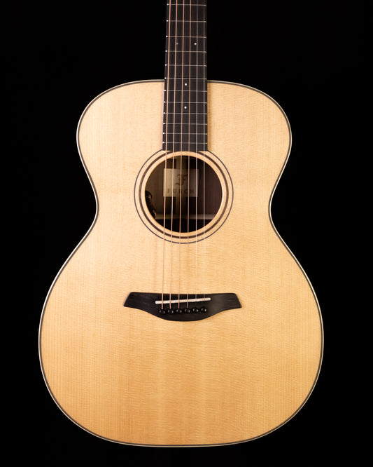 Furch Green Series OM-SR Sitka/Rosewood LR Baggs Pickup!