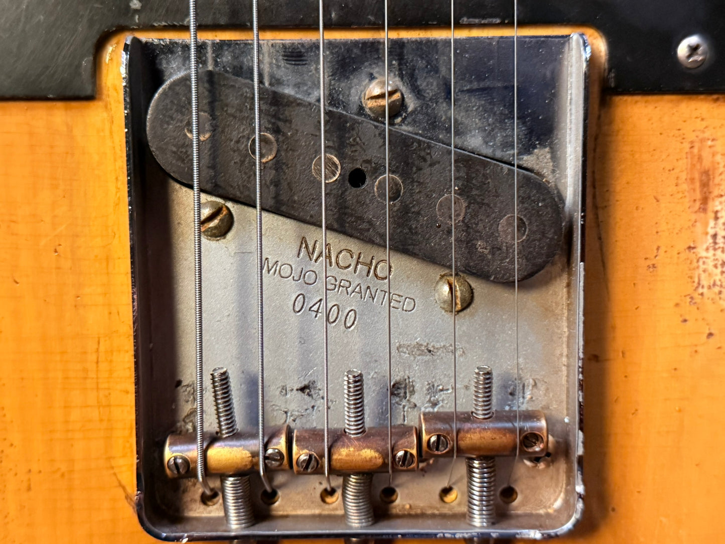 Nacho Guitars Telecaster Butterscotch Blonde Blackguard 2022