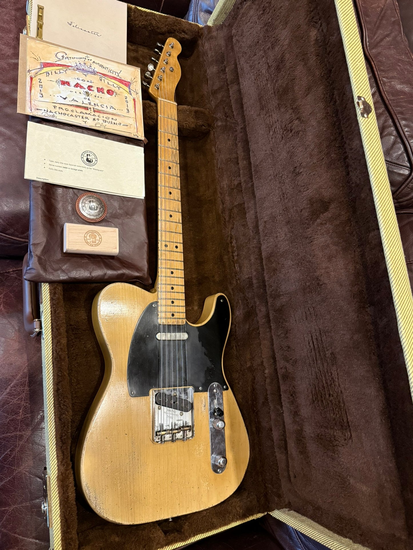 Nacho Guitars Telecaster Butterscotch Blonde Blackguard 2022