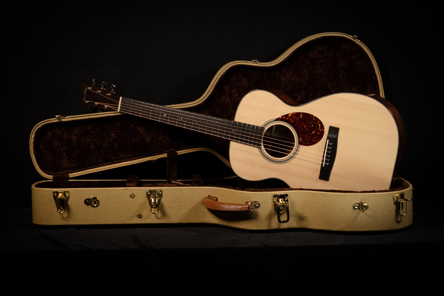 Huss & Dalton T-00 14 Custom Carpathian Spruce/ Striped Koa