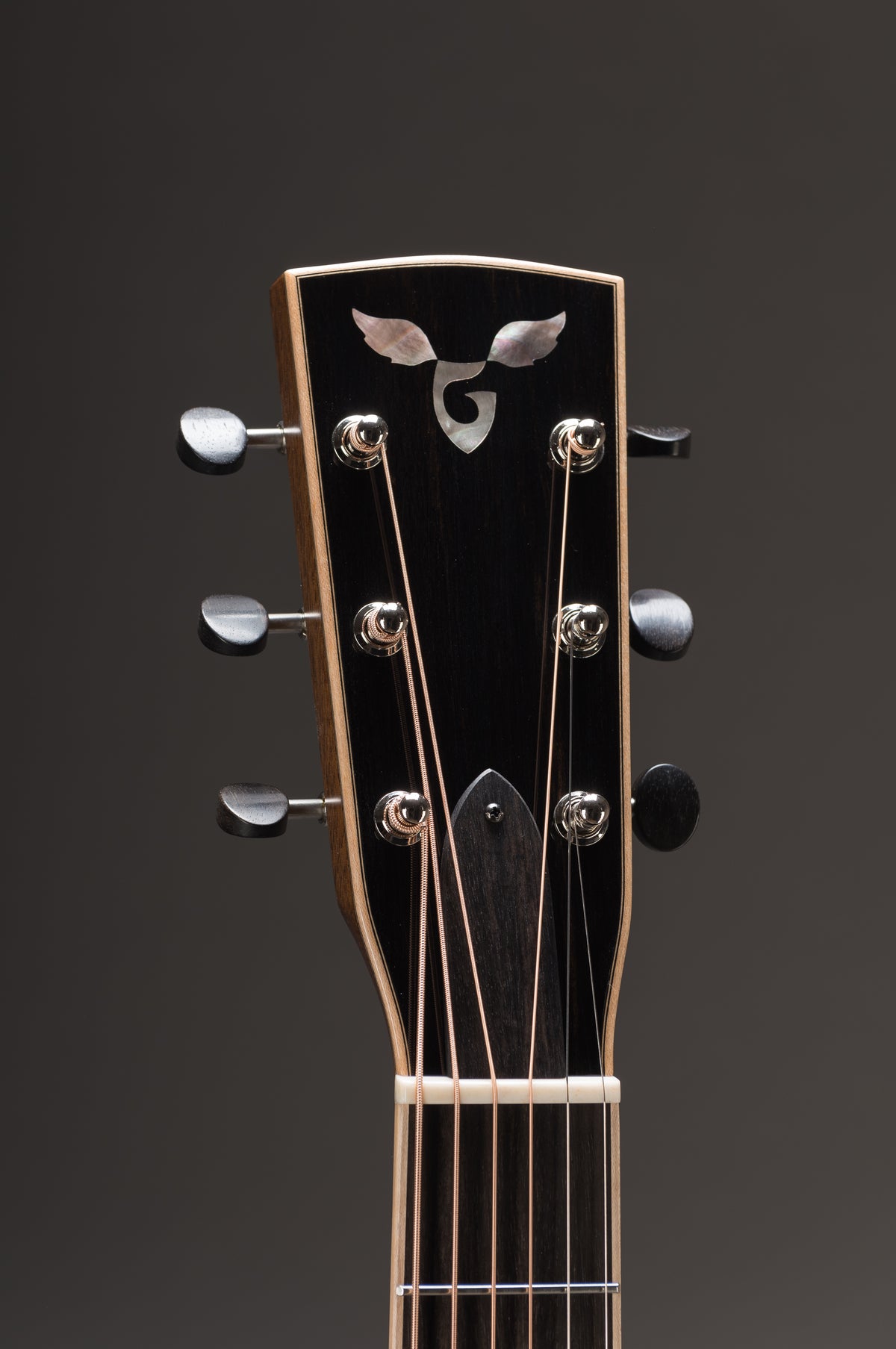 Goodall OM AAA Adirondack/EI Rosewood
