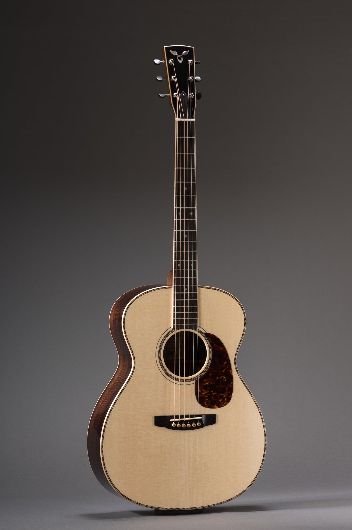 Goodall OM AAA Adirondack/EI Rosewood