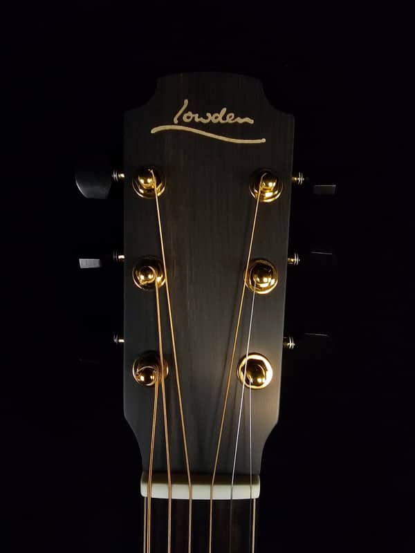Lowden F-35c Sinker Redwood/Cherry