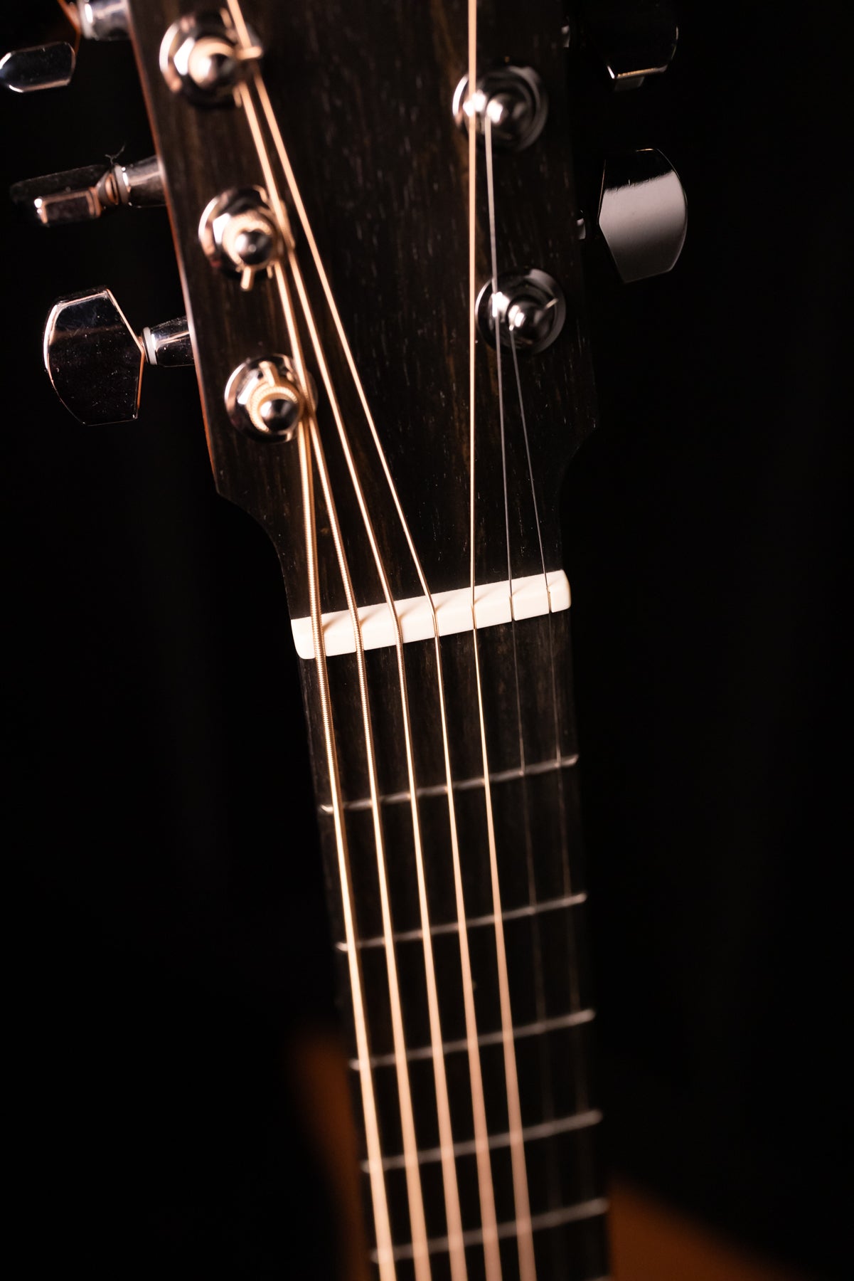 Furch Blue Series 7 String Auditorium Cutaway model Gc- SWa 7 w/Sitka / Walnut