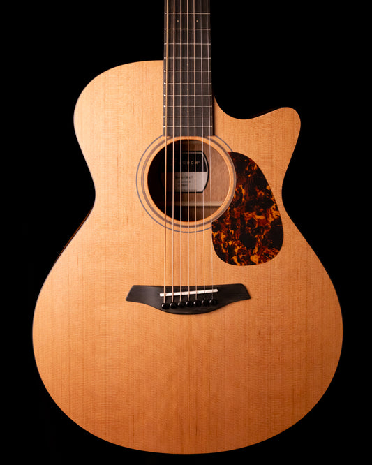 Furch Blue Series 7 String Auditorium Cutaway model Gc-CMa  7 w/Cedar / Mahogany