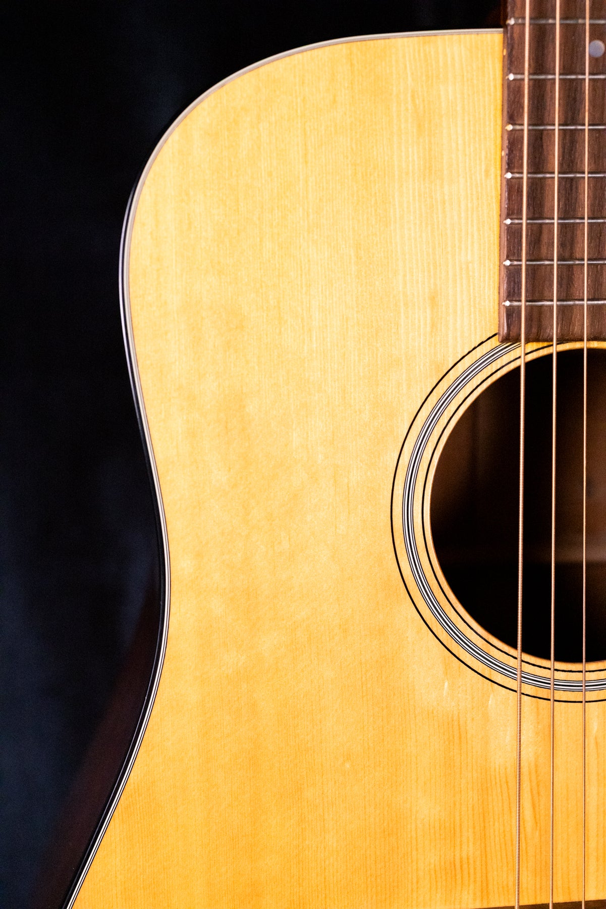 Used 1970 Martin D-18 Sitka / Mahogany with Original Hard Shell Case