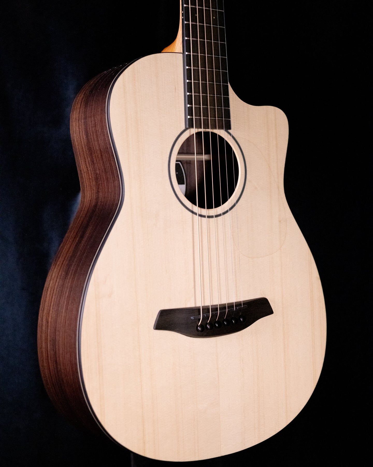 Furch Pioneer ERa Engelmann Spruce/Indian Rosewood Travel Guitar