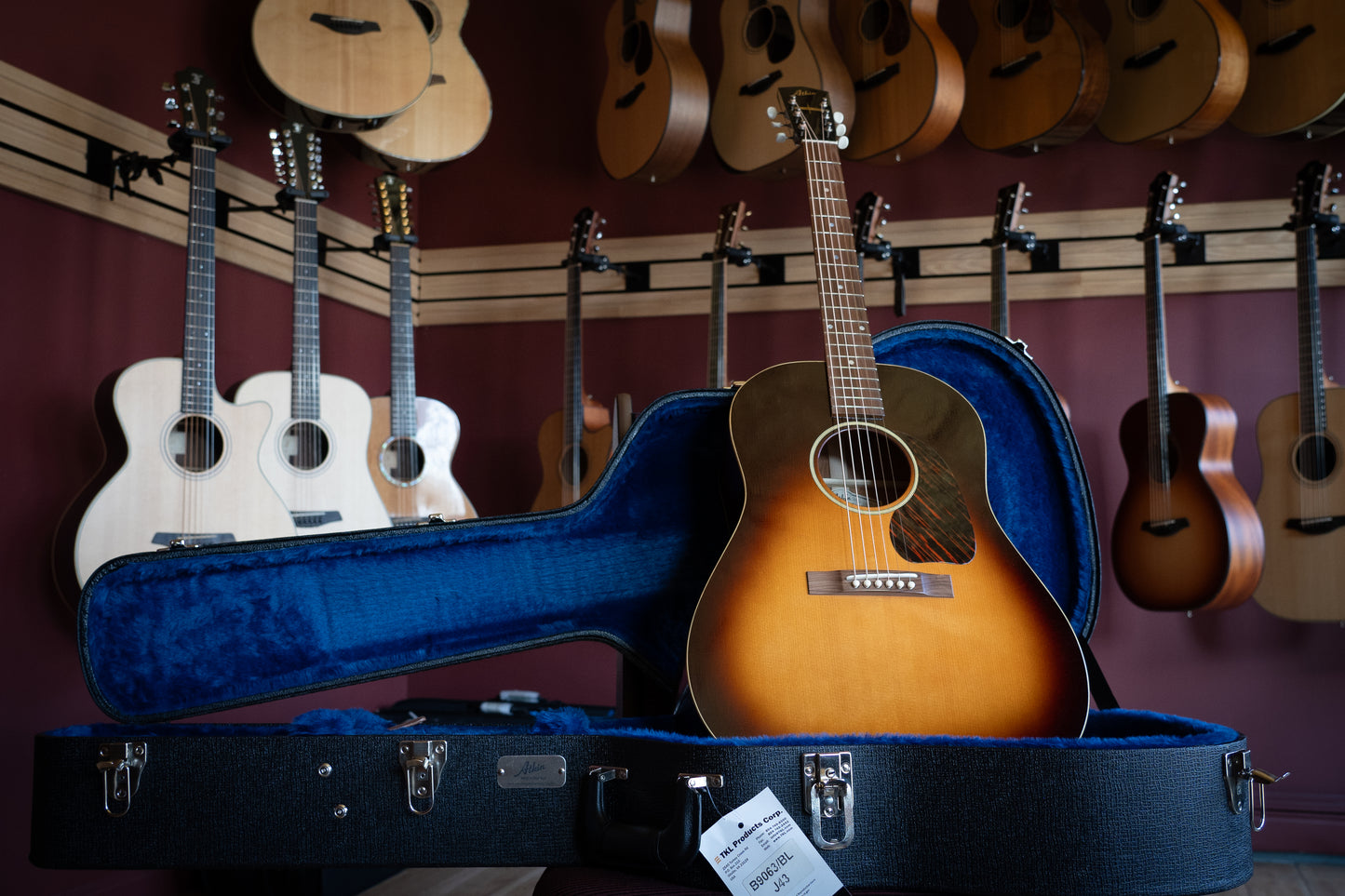 Atkin J-43 Slope Dreadnaught Baked Sitka/Mahogany