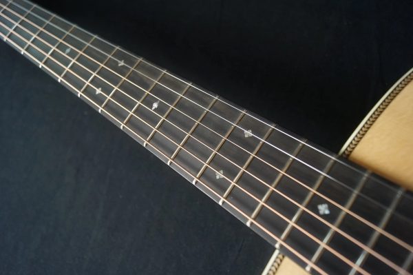 Bourgeois OM Touchstone Vintage /TS w/Sitka Spruce Top & Indian Rosewood Back / Sides - Neck Detail