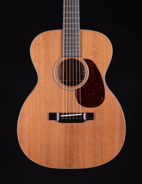 Brand New Bourgeois OO Custom Redwood / Master Grade Koa - Front